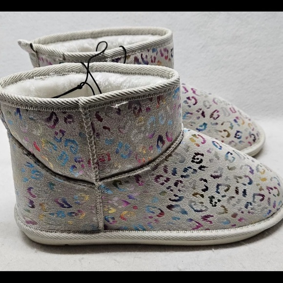 Sold. Lily and Dan Colorful Cheetah Print boot s BNIB - Picture 2 of 10